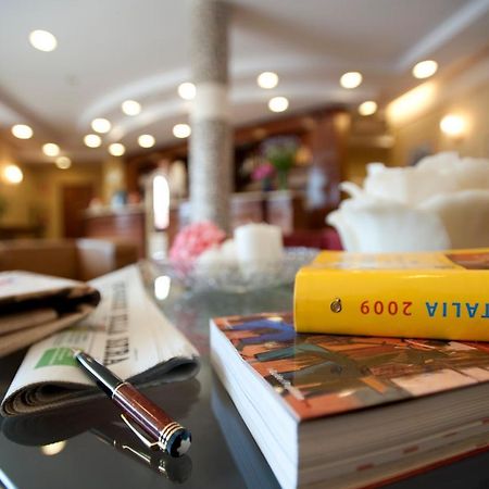 Wine Hotel Munin Canale Bagian luar foto
