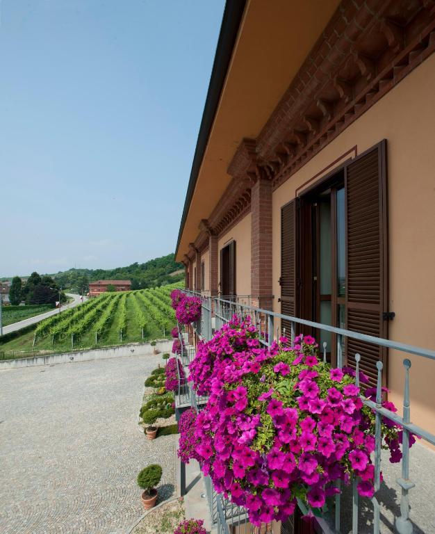 Wine Hotel Munin Canale Bagian luar foto