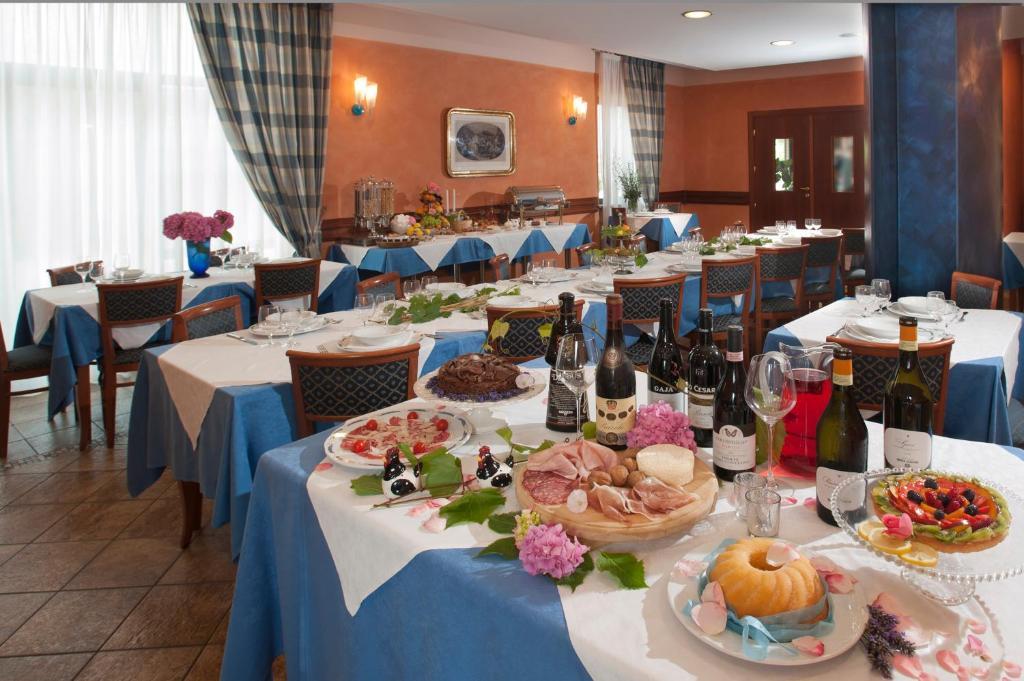 Wine Hotel Munin Canale Bagian luar foto